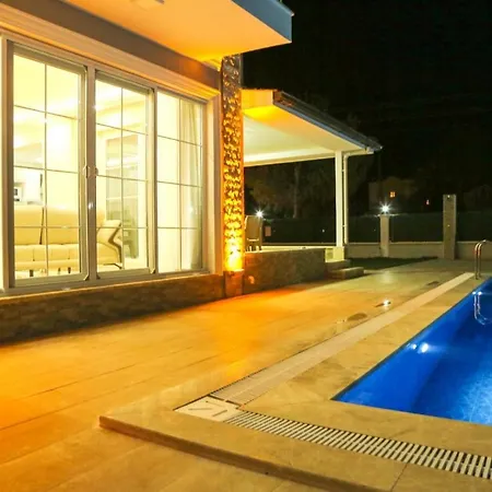 Villa Balkan וילה